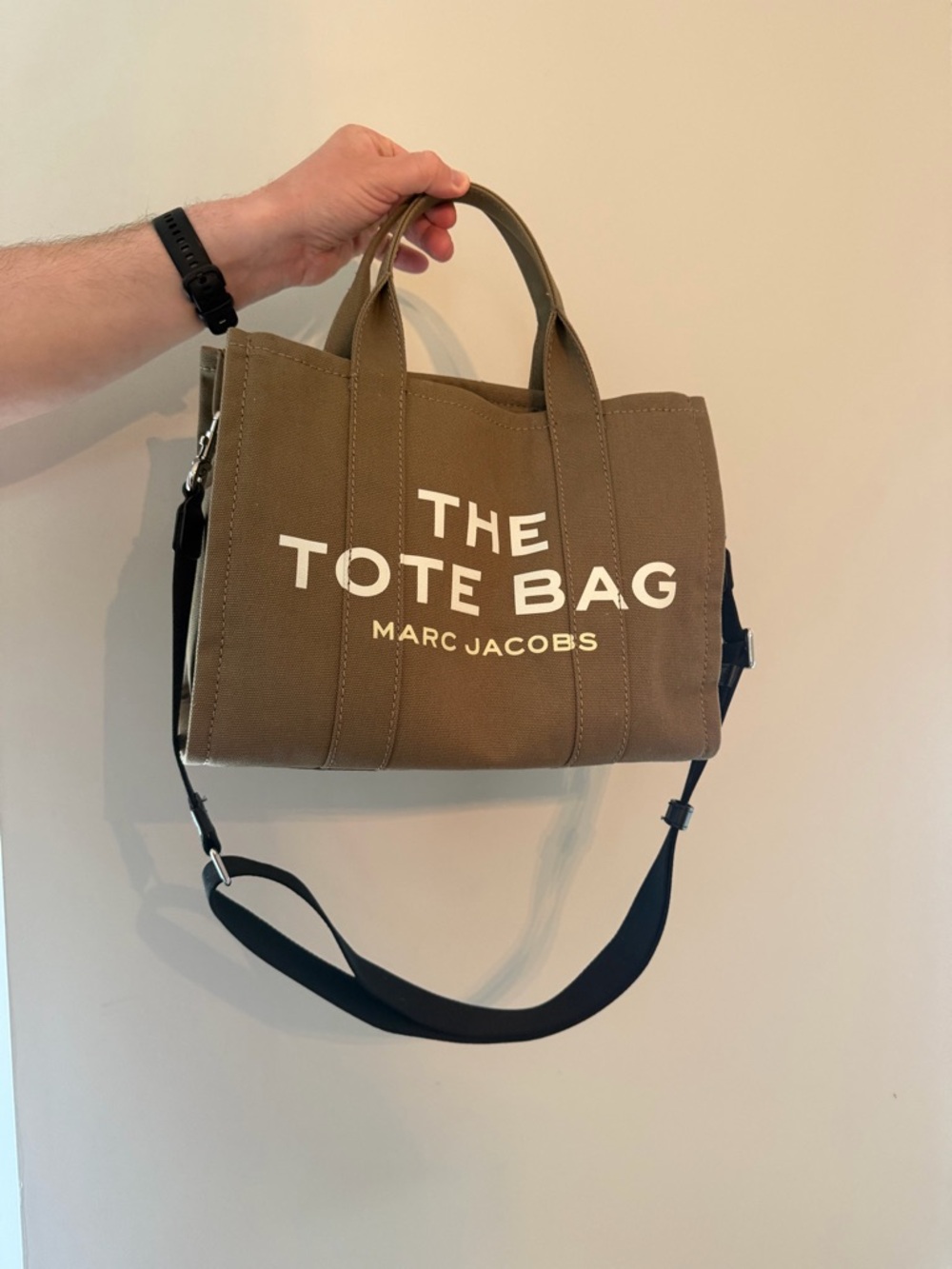 Marc Jacob’s The Tote Bag Medium